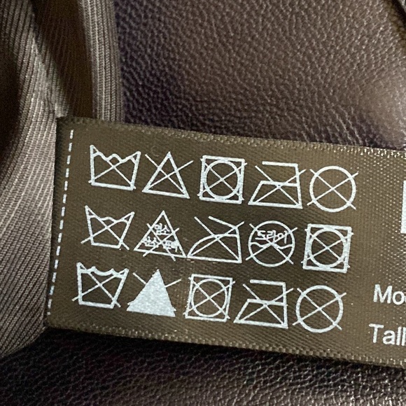 NWT. Massimo Dutti Navy Blue Nappa Leather Trousers. Size M. - Picture 9 of 11